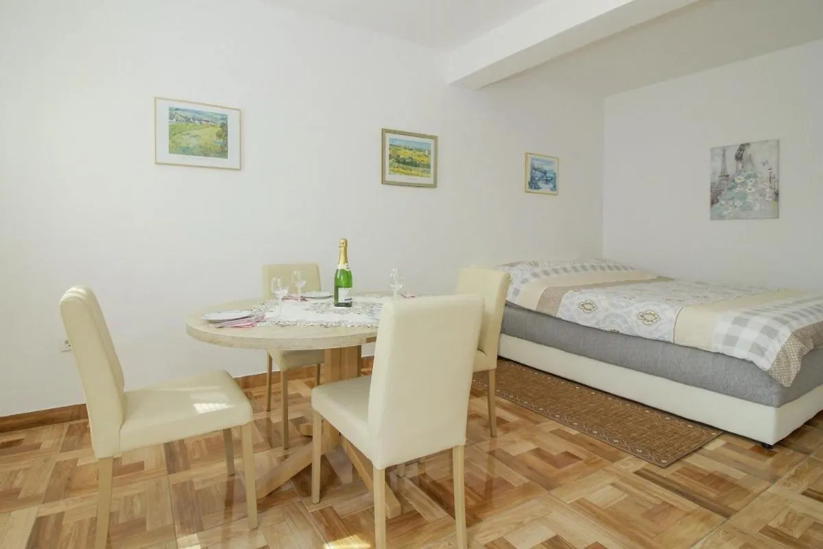 Villa Paradiso In Plomin - Istrien Croatia