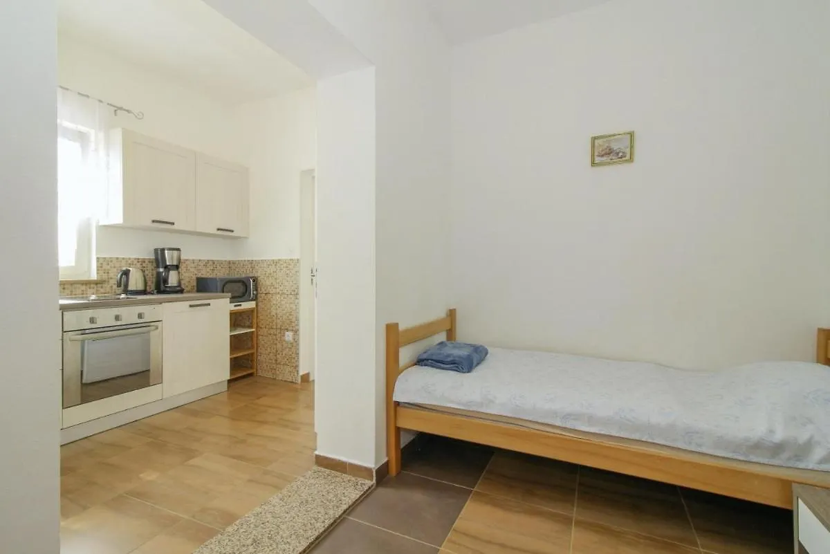 Guest house Villa Paradiso In Plomin - Istrien