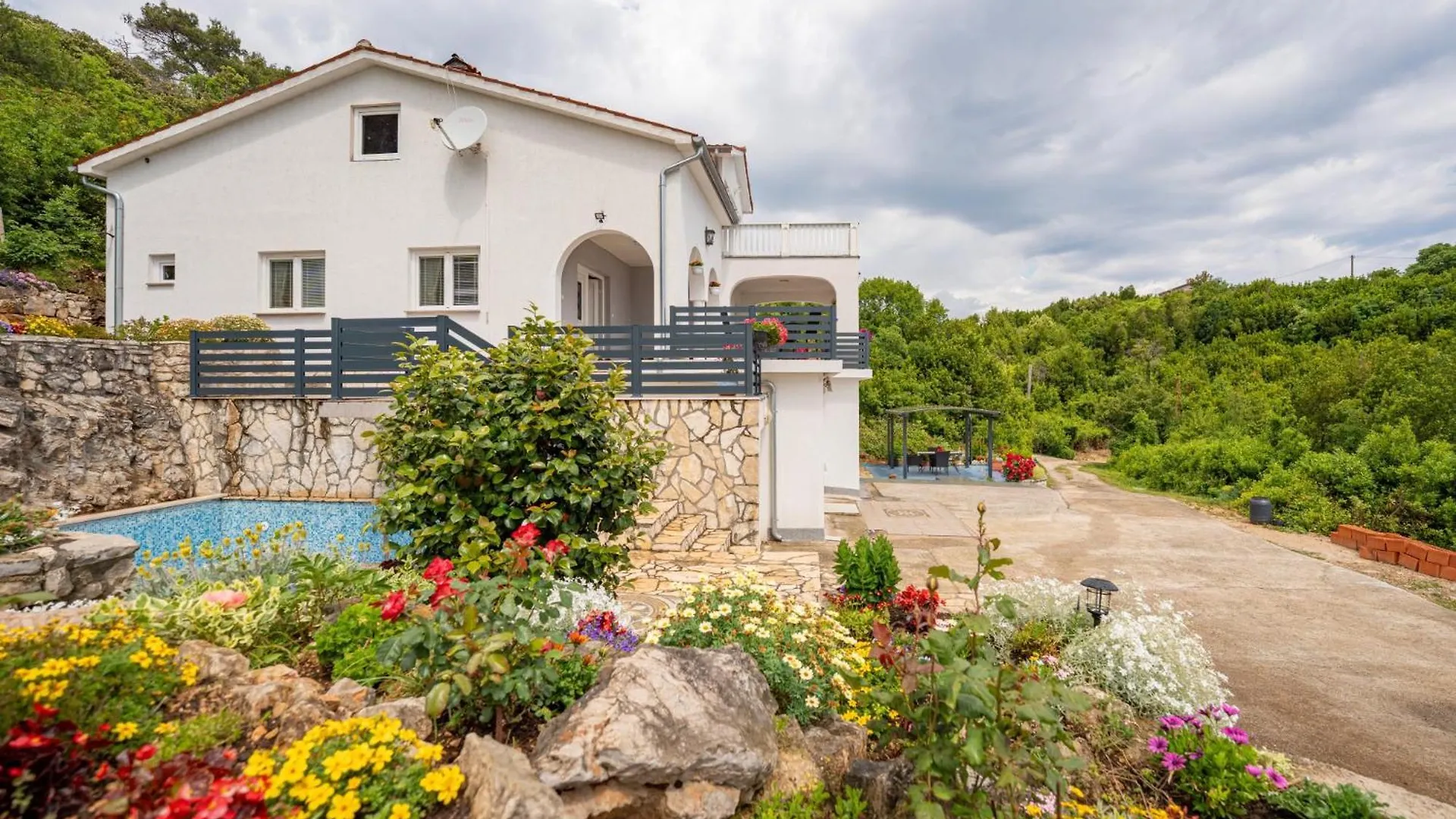 Penzion Villa Paradiso In Plomin - Istrien